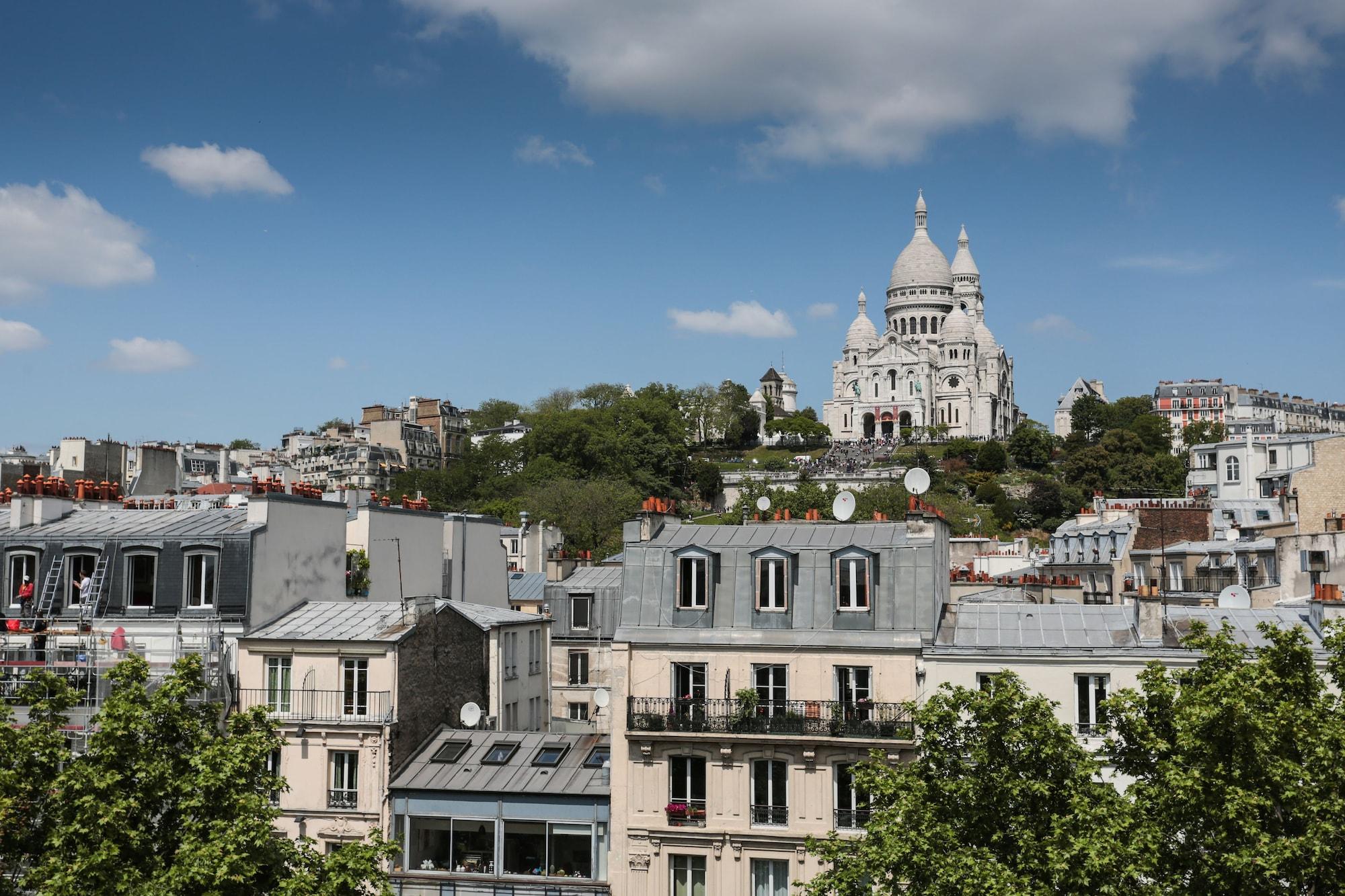 Le Regent Montmartre By Hiphophostels Paris Exterior photo